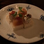 バー ノーブル - チャーム