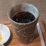 Nagara tatin cafe - ○タタンブレンド（アイス）﻿ 苦味がシッカリ、クッキリ、﻿ コーヒーの味わいも深みある感じ。﻿ 酸味は後から広がる。﻿  量が多いので飲むのが大変❔（笑）﻿ 途中からコーヒーフレッシュを入れたくなった