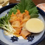 ろばた仁 - 刺身の盛り合わせに入っていたので、大好きなので赤貝だけのお刺身を特別オーダー(笑)