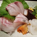 ろばた仁 - 刺身の盛り合わせ