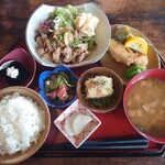 Komochi Duki - 日替わり膳