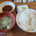 まるみ ドライブイン - ◆「生ラム定食」