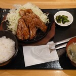 ゆうたく - 十勝トンテキ定食  1180円