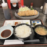 熟成とんかつ専門店 とく - 極上ロースカツ定食240g