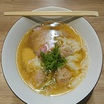 自家製麺 つきよみ - ワンタン麺(塩)