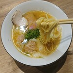 自家製麺 つきよみ - 麺のリフトアップ