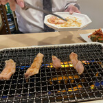 松阪牛ホルモンまつや - 