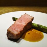 シャテーニュ - 山形豚の酒粕塩釜包み焼き