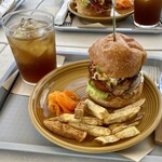 STORAT Burger&Grill - ストラトバーガーセット（ジンジャーエール）