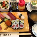 San Chiyou Zushi - 三朝寿司　「寿司セット」1700円