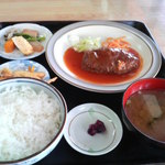 あほだら亭 - 3番、ハンバーグ