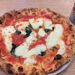 DUMBO PIZZA FACTORY - マルゲリータ
