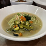 ヌードル＆スパイスカレー 今日の1番 - 