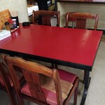 中華料理 紅華園 - テーブル席