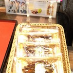 Uosan Kitagunikaidou Honten - もろこ煮（500円）