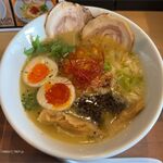 鶏白湯ラーメン専門店 HEITAIYA - トリュフ入り1150円,HEITAIYA(ヘイタイヤ,愛知県安城市)TMGP撮影