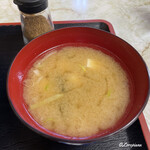 かむら屋 - 豆腐と若芽の味噌汁