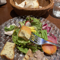 フィーコディンディア - パネッレ（ひよこ豆のペーストを揚げたもの）