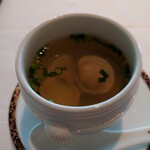 銀座アスター - アサリのスープ