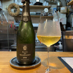 シャンパーニュ スタンド デゴルジュマン - 