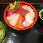 和の粋 - おまかせ海鮮丼　並　990円