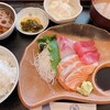 うさぎ・お食事処・居酒屋 - 