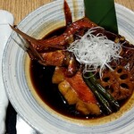 Izutarou - 定食の金目鯛切身の煮付けは煮汁が濃いめで好みでした