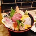 牛たん炭焼 利久 - 利休の海鮮丼定食