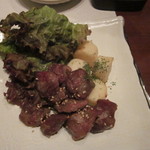 旬鮮炭火焼 獺祭 - 砂肝と長芋の揚げ物