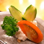 恵庭屋  - ポテサラ隠れてます