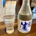 Tachinomi Nidaime Daruma - 日本酒「沢の鶴 冷酒」300ml。700円也。