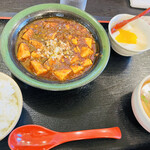 Chainizu Dainingu Kaka - 四川山椒の麻婆豆腐定食
                        豆腐の量は少なめ(半丁くらい？)