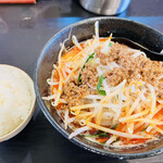 Chainizu Dainingu Kaka - 坦々麺とライス