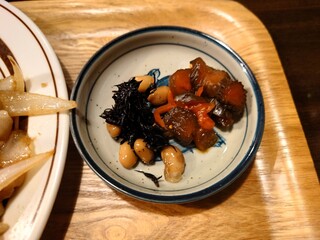 Yo-shoku OKADA - ひじきの煮物ときゅうりの漬物