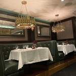 Hy's STEAKHOUSE - 