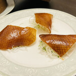 東天閣 - 故宮
      東天閣北京ダック