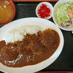 定食屋 六宝亭 - メンチカツカレー(ごはん少なめ)¥780