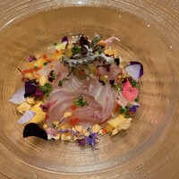 京 静華 - 