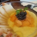 俺のフレンチ・イタリアン - 活けアワビ生うにゼリー寄せキャビア添え（９８０円）