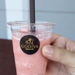 GODIVA - カカオフルーツジュースストロベリー