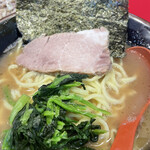 横浜ラーメン おか本 - 