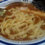 玉 - 平打ち麺に濃厚なスープ