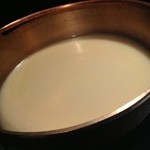 銀座　あまくさ - コラーゲンたっぷり水炊きスープ