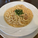 TRATTORIA NATURA - 生ウニのクリームソースパスタ2420円