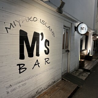 BAR M's_0