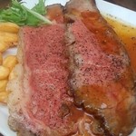 俺のフレンチ・イタリアン - 限定メニューのローストビーフ。お値段失念。