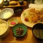 唐揚げ定食
