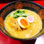 八べえ - うなぎラーメン