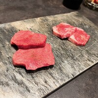 東京焼肉いのうえ 銀座店 - タン2種