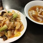 龍海閣 - 